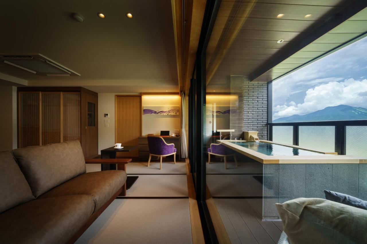 Aburaya Tousen Hotel Yamanouchi  Ngoại thất bức ảnh