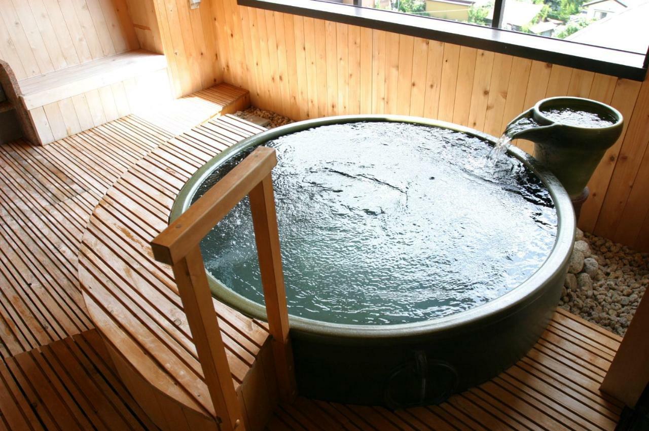 Aburaya Tousen Hotel Yamanouchi  Ngoại thất bức ảnh