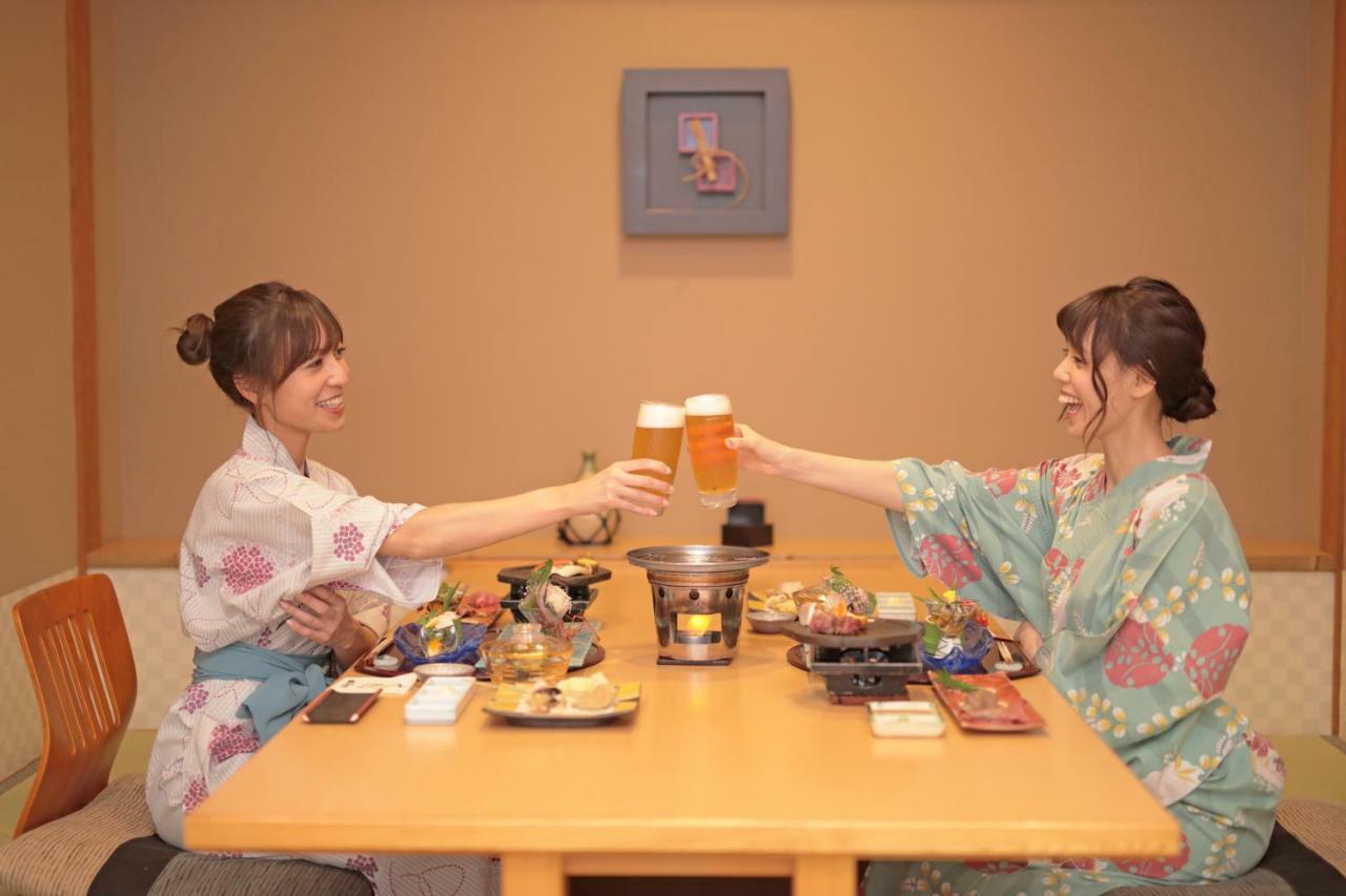 Aburaya Tousen Hotel Yamanouchi  Ngoại thất bức ảnh